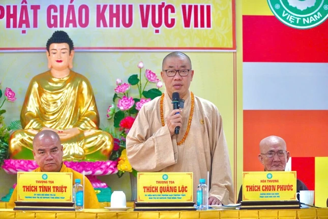 Thượng tọa Thích Quảng Lộc phát biểu Thượng tọa Thích Quảng Lộc phát biểu