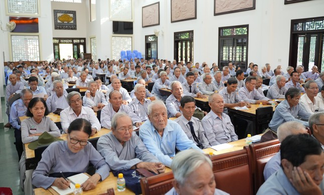 Phật tử đại diện các cơ sở niệm Phật đường tham dự