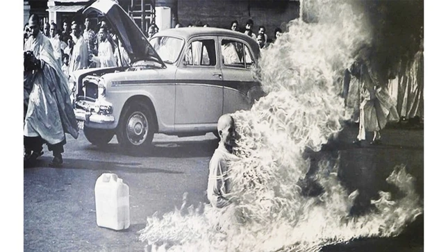 Hành động tự thiêu của Bồ-tát Thích Quảng Đức, ngày 11-6-1963