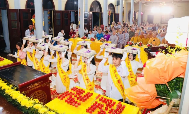 Quang cảnh buổi lễ