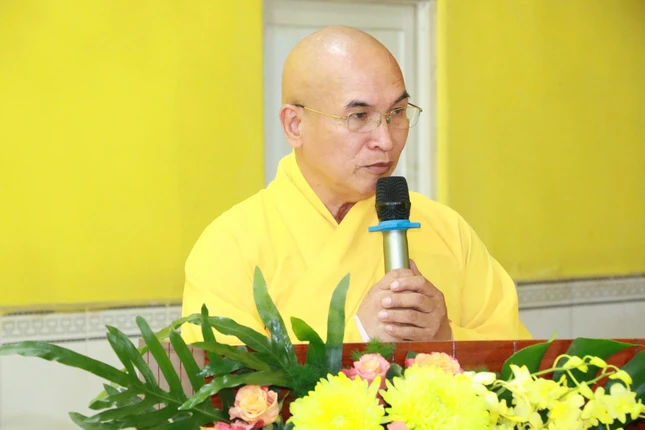 Thượng tọa Thích Minh Sơn phát biểu khai mạc Thượng tọa Thích Minh Sơn phát biểu khai mạc