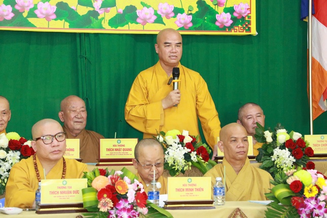 Thượng tọa Thích Tĩnh Triệt phát biểu chỉ đạo