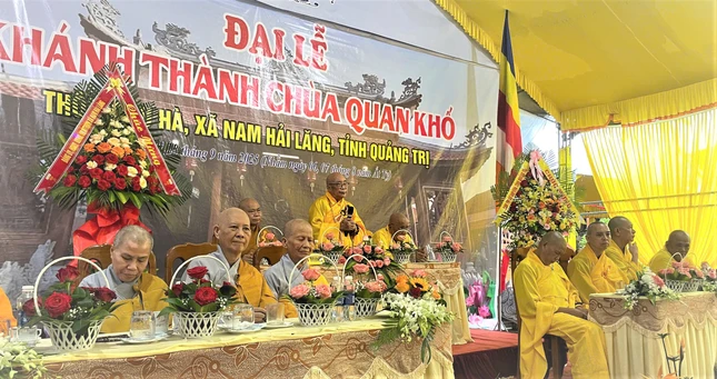 Hòa thượng Thích Thiện Tấn ban đạo từ