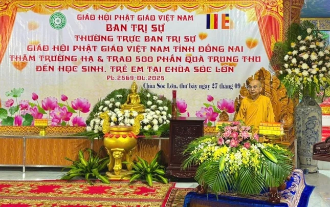 Hòa thượng Thích Tĩnh Cường sách tấn chư hành giả an cư