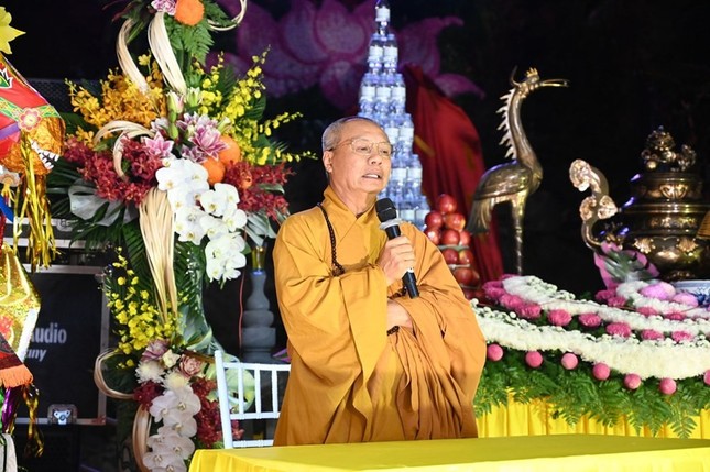 Thượng tọa Thích Tục Khang ban đạo từ Thượng tọa Thích Tục Khang ban đạo từ