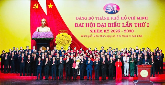 Lãnh đạo Đảng, Nhà nước chúc mừng Ban Chấp hành, Ban Thường vụ Thành ủy TP.HCM nhiệm kỳ 2025-2030
