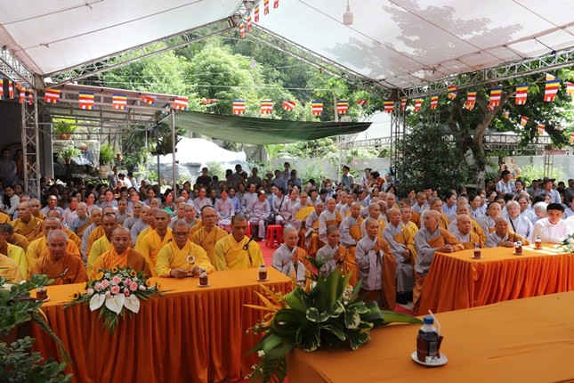 Chư tôn đức, Phật tử tham dự