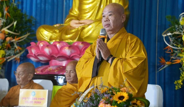 Thượng tọa Thích Phước Đạt phát biểu chỉ đạo