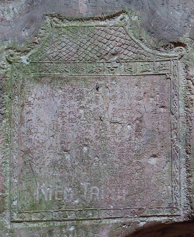 Hệ thống ma nhai trong các hang động tại Ngũ Hành Sơn cần được bảo tồn khẩn cấp - Ảnh: Hoàng Sơn