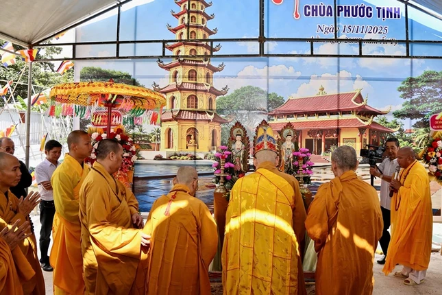 Lễ chú nguyện, đặt đá xây dựng tháp Đa Bảo