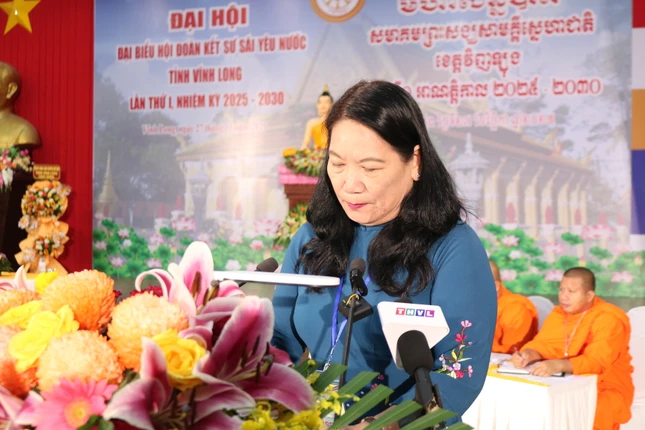 Phó Chủ tịch UBND tỉnh Vĩnh Long Nguyễn Thị Bé Mười phát biểu