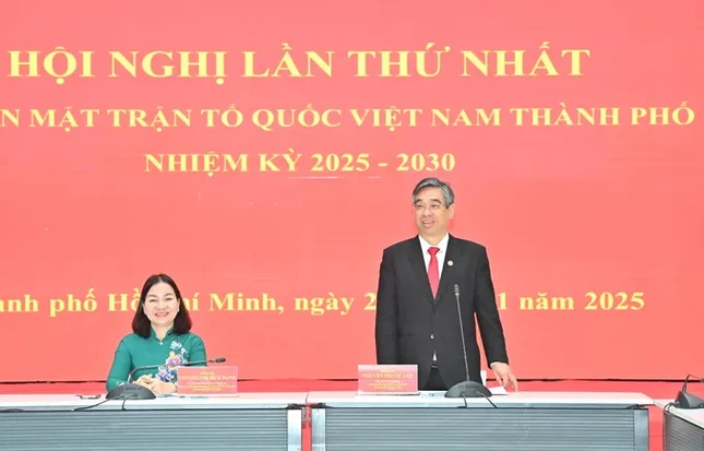 Ông Nguyễn Phước Lộc được hiệp thương cử giữ chức Chủ tịch Ủy ban MTTQVN TP.HCM nhiệm kỳ 2025-2030 - Ảnh: Việt Dũng Ông Nguyễn Phước Lộc được hiệp thương cử giữ chức Chủ tịch Ủy ban MTTQVN TP.HCM nhiệm kỳ 2025-2030 - Ảnh: Việt Dũng