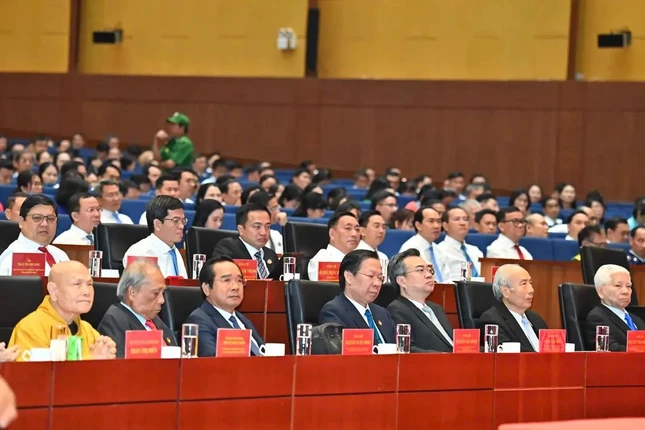 Đại biểu tham dự