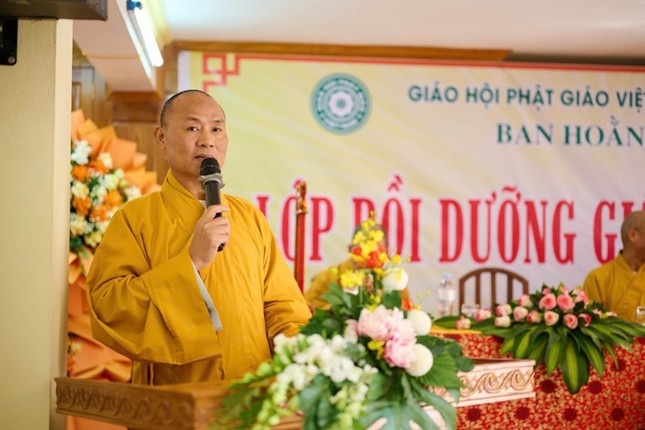 Thượng tọa Thích Giác Minh phát biểu bế mạc Thượng tọa Thích Giác Minh phát biểu bế mạc