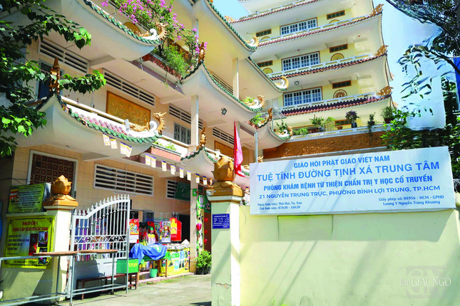 Tuệ Tĩnh đường tịnh xá Trung Tâm (phường Bình Lợi Trung, TP.HCM)