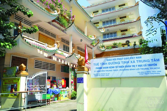 Tuệ Tĩnh đường tịnh xá Trung Tâm (phường Bình Lợi Trung, TP.HCM)