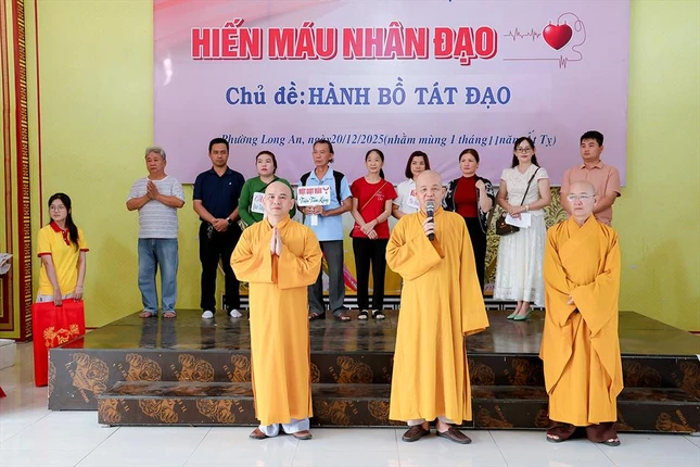 Hòa thượng Thích Minh Thiện phát biểu