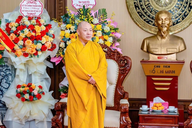 Thượng tọa Thích Tâm Định phát biểu