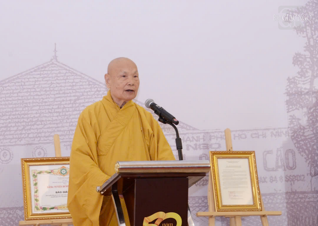 Trưởng lão Hòa thượng Thích Thiện Nhơn ban đạo từ