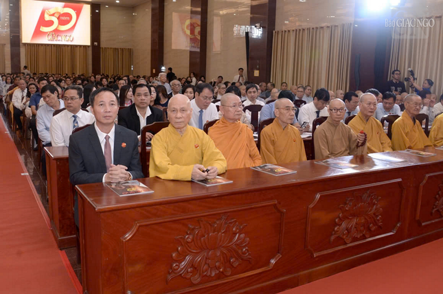 Lãnh đạo Ban Tôn giáo Chính phủ, Bộ Dân tộc và Tôn giáo, chư tôn giáo phẩm, đại biểu tham dự