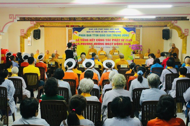 Quang cảnh buổi lễ Quang cảnh buổi lễ