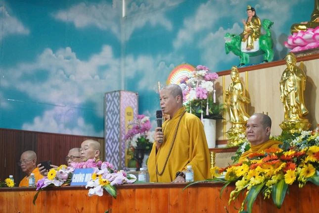 Thượng tọa Thích Huệ Tánh ban đạo từ