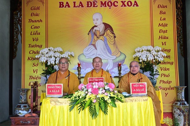 Hội đồng Giới sư Tăng