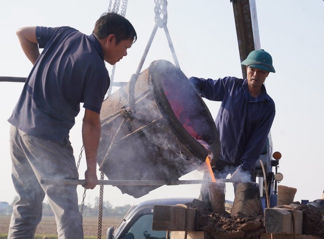 Rót đồng đúc đại hồng chung