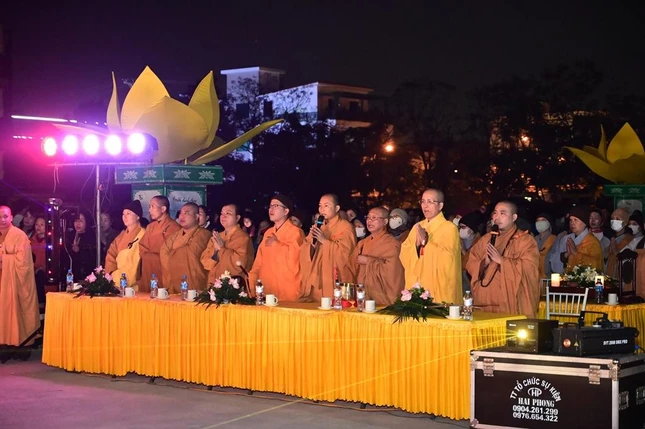 Niệm Phật cầu gia bị Niệm Phật cầu gia bị