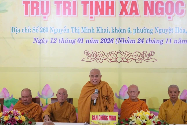 Hòa thượng Thích Giác Toàn ban đạo từ