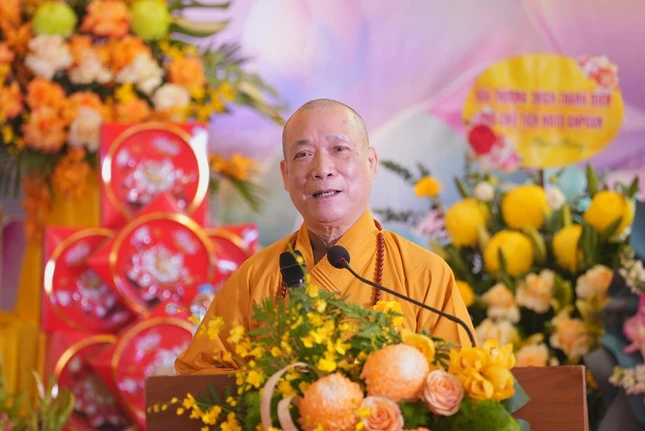 Hòa thượng Thích Bảo Nghiêm ban đạo từ Hòa thượng Thích Bảo Nghiêm ban đạo từ