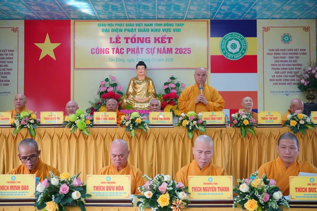 Thượng tọa Thích Tĩnh Triệt phát biểu chỉ đạo