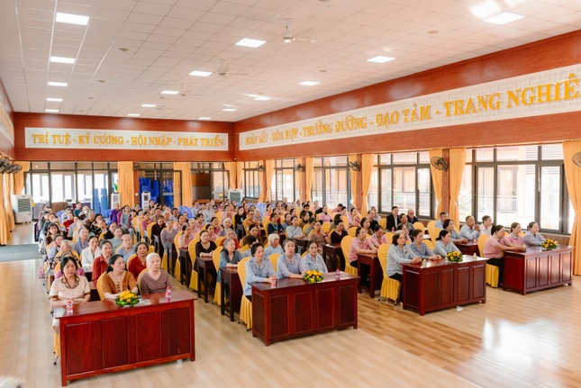 Phật tử tham dự Phật tử tham dự