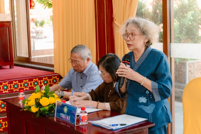 Phật tử Diệu Minh báo cáo tổng kết Phật sự năm 2025 của chùa Phổ Minh Phật tử Diệu Minh báo cáo tổng kết Phật sự năm 2025 của chùa Phổ Minh