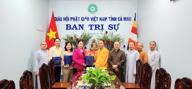 Đoàn Sở Dân tộc và Tôn giáo tỉnh Cà Mau chúc Tết Ban Trị sự Phật giáo tỉnh Đoàn Sở Dân tộc và Tôn giáo tỉnh Cà Mau chúc Tết Ban Trị sự Phật giáo tỉnh