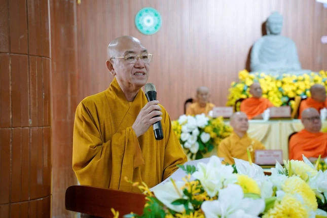Thượng tọa Thích Bình Tâm phát biểu khai mạc