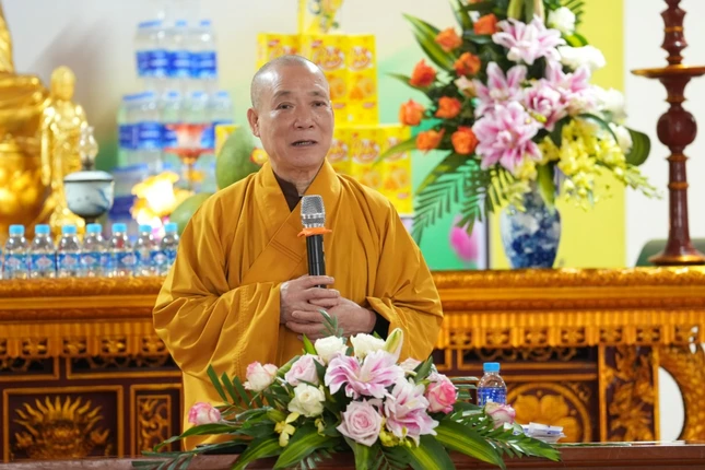 Hòa thượng Thích Bảo Nghiêm phát biểu khai mạc Hòa thượng Thích Bảo Nghiêm phát biểu khai mạc