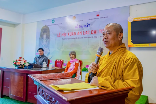 Hòa thượng Thích Thọ Lạc phát biểu tại buổi ra mắt Lễ hội Xuân an lạc Đại Tuệ 2026