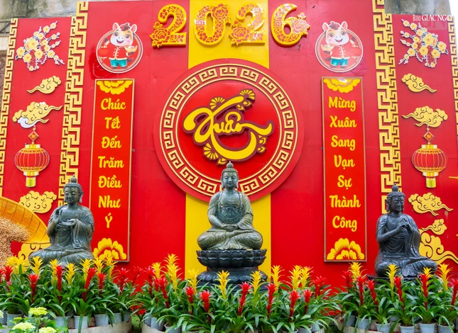 Xuân về nơi cửa thiền