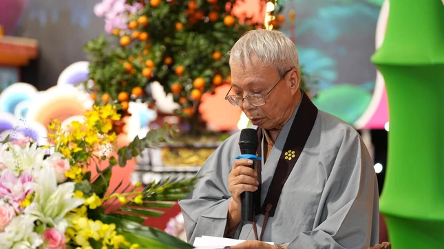 Phật tử Pháp Thiện Thịnh dâng lời cảm niệm Phật tử Pháp Thiện Thịnh dâng lời cảm niệm