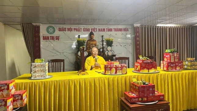 Thượng tọa Thích Tâm Định chủ trì