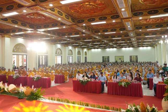 Toàn cảnh buổi lễ