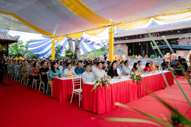 Đại biểu tham dự Đại biểu tham dự