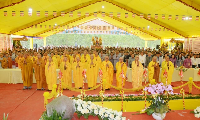 Niệm Phật cầu gia hộ