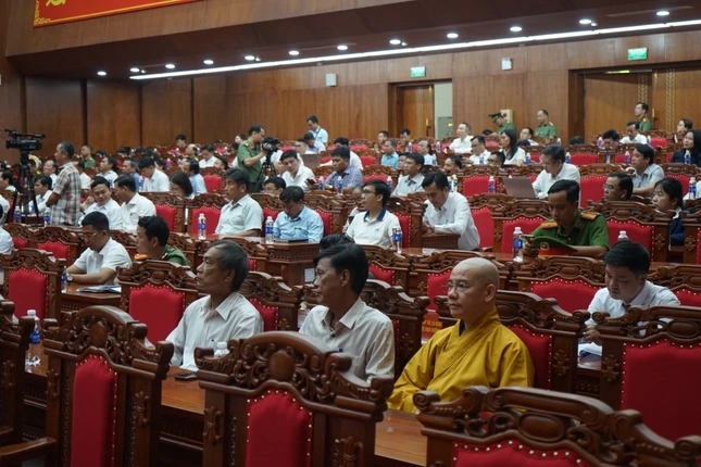 Đại biểu tham dự