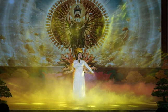 Lễ hội Quán Thế Âm Ngũ Hành Sơn năm 2026 được tổ chức từ ngày 4-4 đến 7-4 (nhằm ngày 17-2 đến 20-2-Bính Ngọ) Lễ hội Quán Thế Âm Ngũ Hành Sơn năm 2026 được tổ chức từ ngày 4-4 đến 7-4 (nhằm ngày 17-2 đến 20-2-Bính Ngọ)