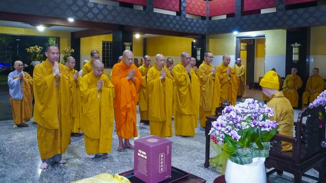 Ban Trị sự GHPGVN tỉnh Đồng Nai đảnh lễ khánh tuế Đức Pháp chủ dịp Xuân Bính Ngọ 2026