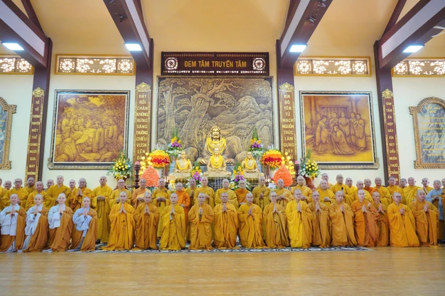 Lễ tưởng niệm Phật hoàng Trần Nhân Tông do Ban Trị sự GHPGVN tỉnh Đồng Tháp tổ chức tại thiền viện Trúc Lâm Chánh Giác