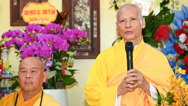 Hòa thượng Thích Thông Hội ban đạo từ