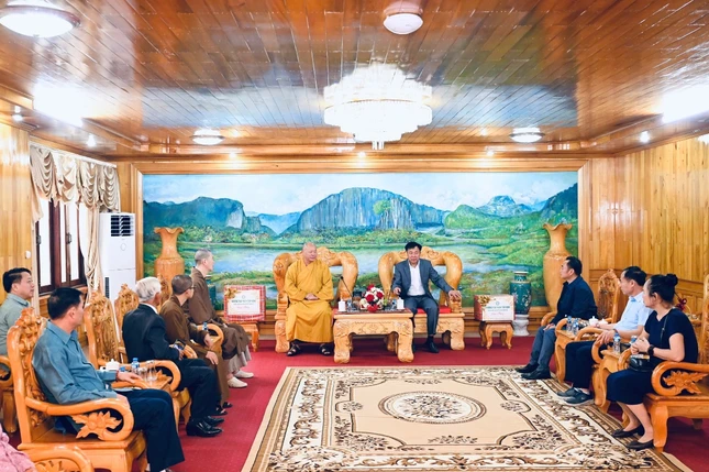 Quang cảnh buổi gặp mặt